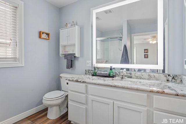 3042 W Crystal Waters Drive, Holland, MI 49424