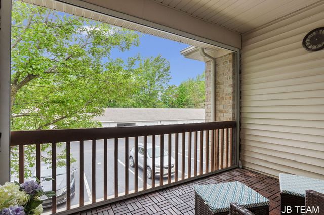 3042 W Crystal Waters Drive, Holland, MI 49424