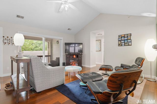 3042 W Crystal Waters Drive, Holland, MI 49424