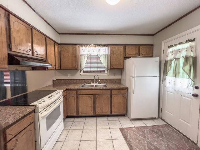 226 Barshay Drive, Summerville, SC 29483