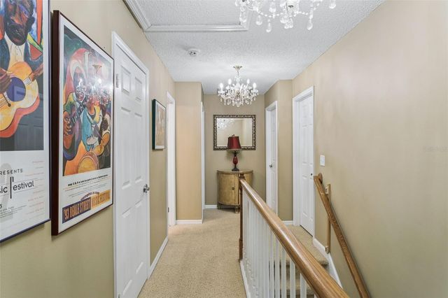 9527 NORCHESTER CIRCLE, Tampa, FL 33647