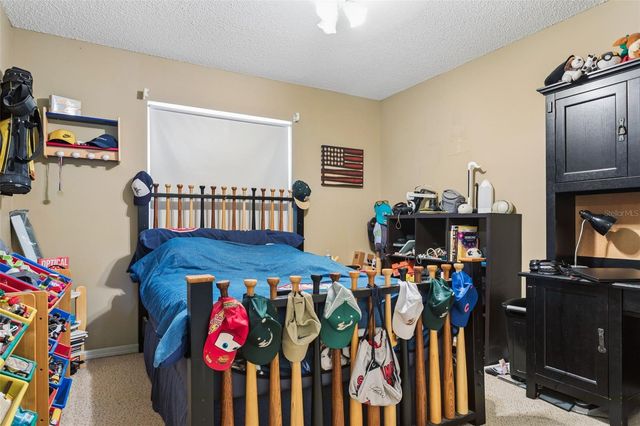 9527 NORCHESTER CIRCLE, Tampa, FL 33647