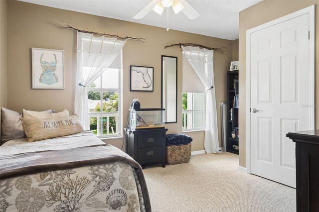9527 NORCHESTER CIRCLE, Tampa, FL 33647