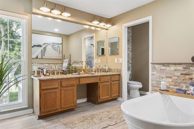 9527 NORCHESTER CIRCLE, Tampa, FL 33647