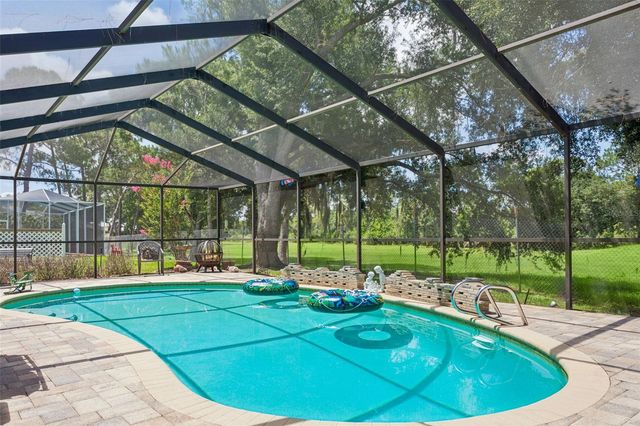 9527 NORCHESTER CIRCLE, Tampa, FL 33647