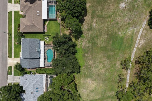 9527 NORCHESTER CIRCLE, Tampa, FL 33647
