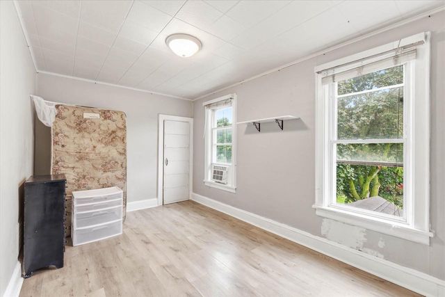 206 W WINNEBAGO STREET, Appleton, WI 54911