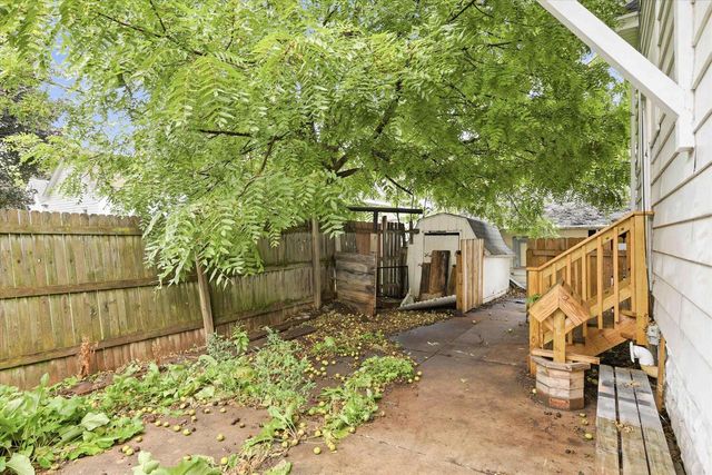 206 W WINNEBAGO STREET, Appleton, WI 54911