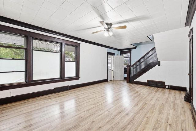 206 W WINNEBAGO STREET, Appleton, WI 54911