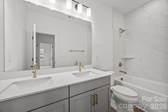 7422 Westrow Avenue, Charlotte, NC 28278