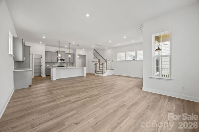 7422 Westrow Avenue, Charlotte, NC 28278