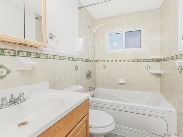 3 Tulip Lane, Monroe, NY 10950