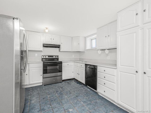 3 Tulip Lane, Monroe, NY 10950