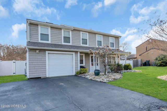 11 Barre Drive, Howell, NJ 07731