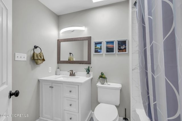 11 Barre Drive, Howell, NJ 07731