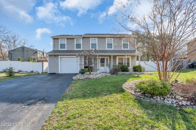 11 Barre Drive, Howell, NJ 07731