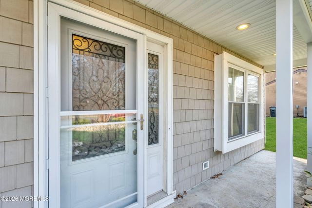 11 Barre Drive, Howell, NJ 07731