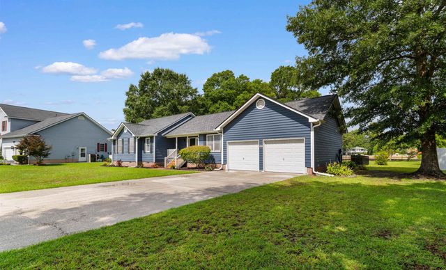 111 St. Andrews Ln., Myrtle Beach, SC 29588