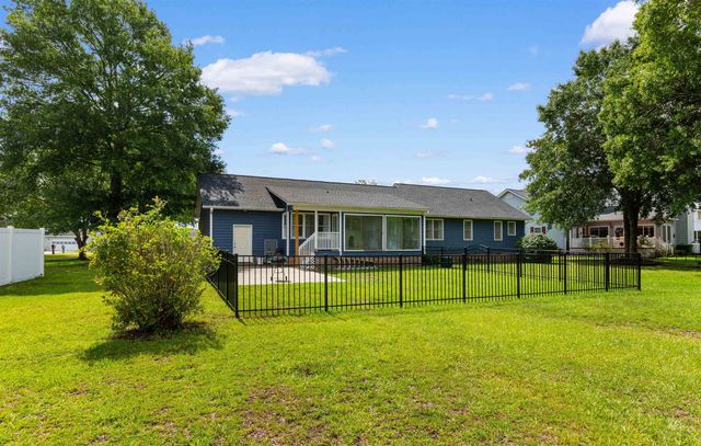 111 St. Andrews Ln., Myrtle Beach, SC 29588