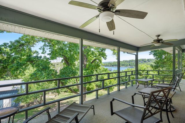 9 Bridgeview Drive, Kimberling City, MO 65686
