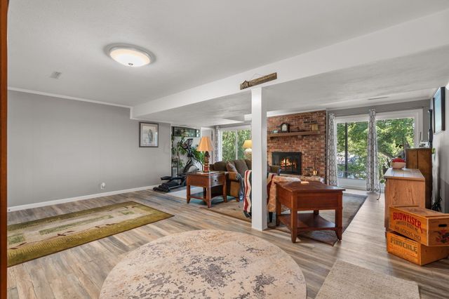 9 Bridgeview Drive, Kimberling City, MO 65686