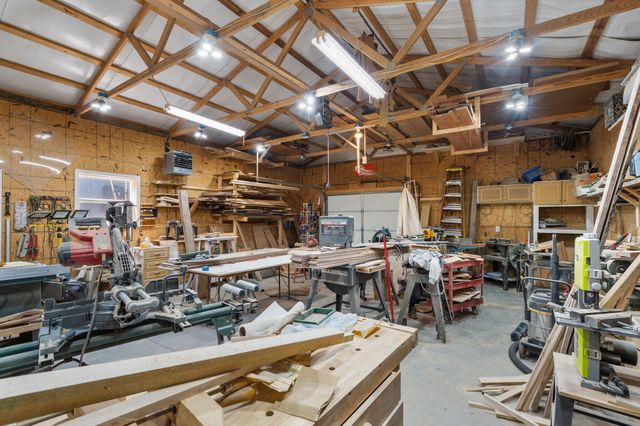 9 Bridgeview Drive, Kimberling City, MO 65686
