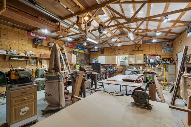 9 Bridgeview Drive, Kimberling City, MO 65686