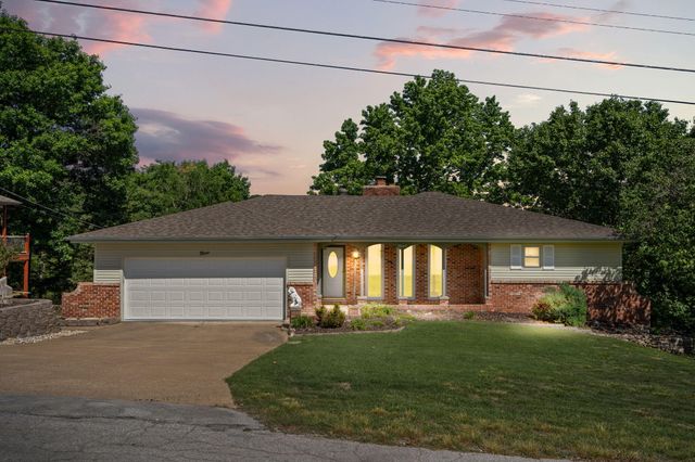 9 Bridgeview Drive, Kimberling City, MO 65686