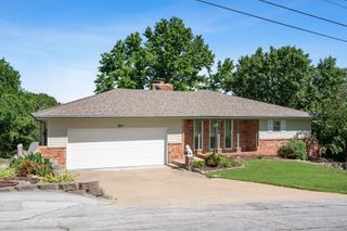 9 Bridgeview Drive, Kimberling City, MO 65686