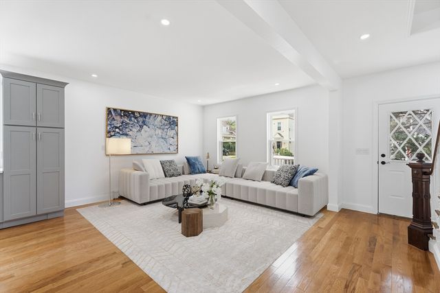 24 Marblehead St, North Andover, MA 01845