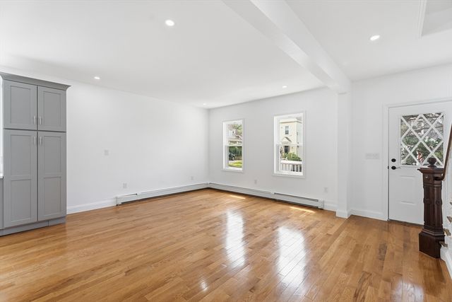 24 Marblehead St, North Andover, MA 01845