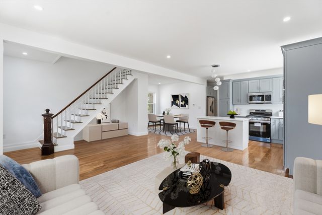 24 Marblehead St, North Andover, MA 01845