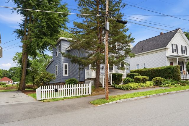 24 Marblehead St, North Andover, MA 01845