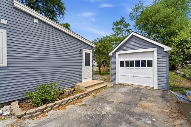 24 Marblehead St, North Andover, MA 01845