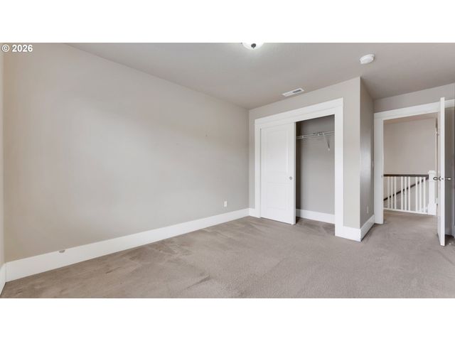11126 Se PHEASANT RIDGE Dr, Happy Valley, OR 97086