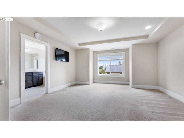 11126 Se PHEASANT RIDGE Dr, Happy Valley, OR 97086