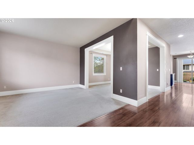 11126 Se PHEASANT RIDGE Dr, Happy Valley, OR 97086