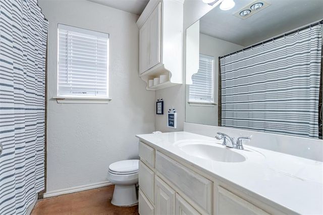 10929 NW 37th Street, Yukon, OK 73099