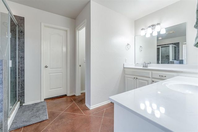 10929 NW 37th Street, Yukon, OK 73099