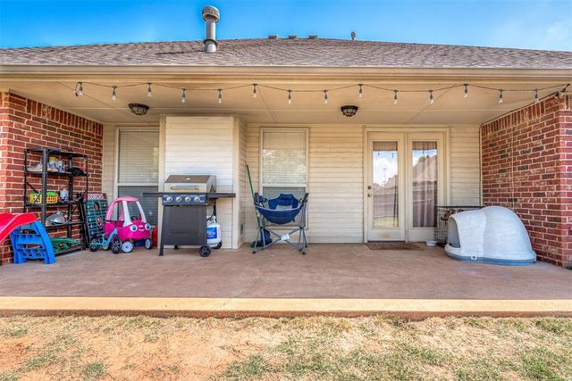 10929 NW 37th Street, Yukon, OK 73099