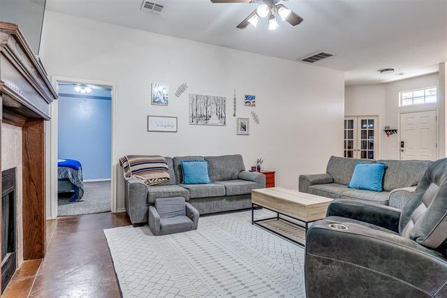 10929 NW 37th Street, Yukon, OK 73099