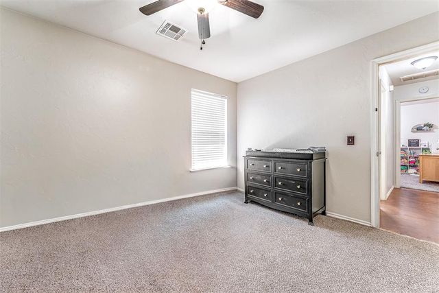 10929 NW 37th Street, Yukon, OK 73099