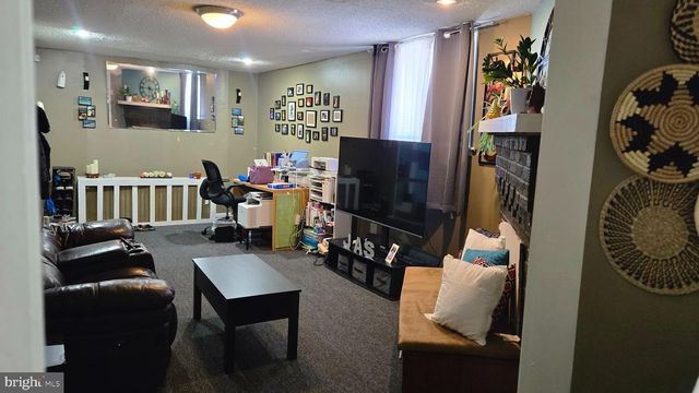 6147 CHRISTIAN ST, Philadelphia, PA 19143