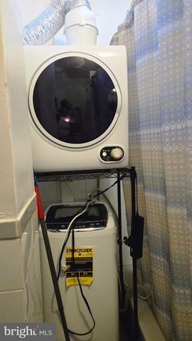 6147 CHRISTIAN ST, Philadelphia, PA 19143