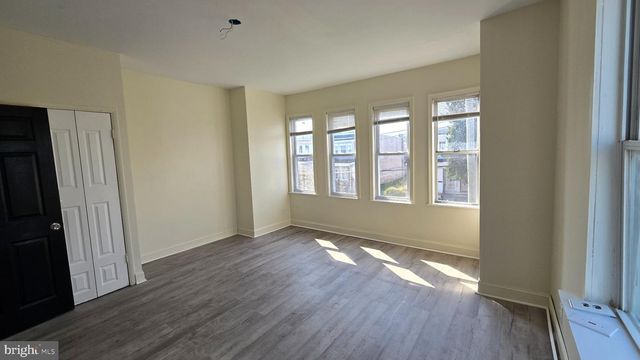 6147 CHRISTIAN ST, Philadelphia, PA 19143