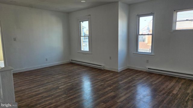 6147 CHRISTIAN ST, Philadelphia, PA 19143