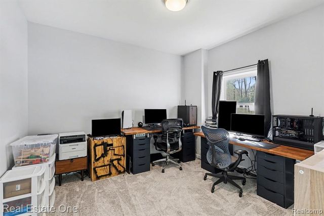 10540 Kenrich Drive, Brighton, MI 48116