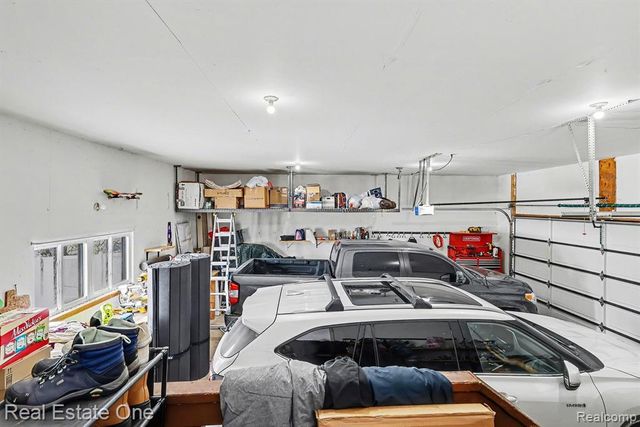 10540 Kenrich Drive, Brighton, MI 48116