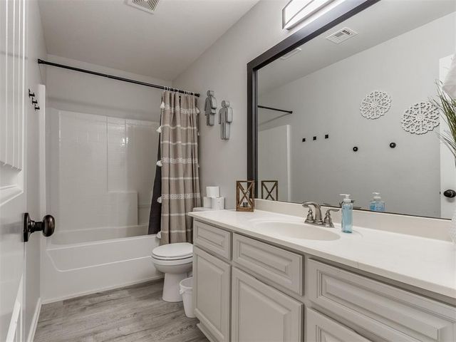 5612 Marblewood Drive, Oklahoma City, OK 73179