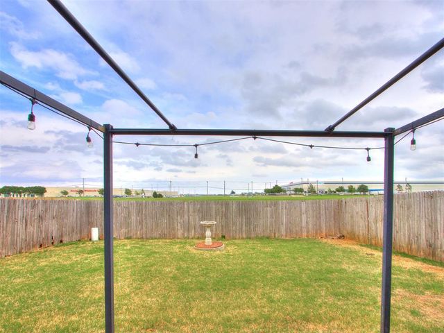 5612 Marblewood Drive, Oklahoma City, OK 73179